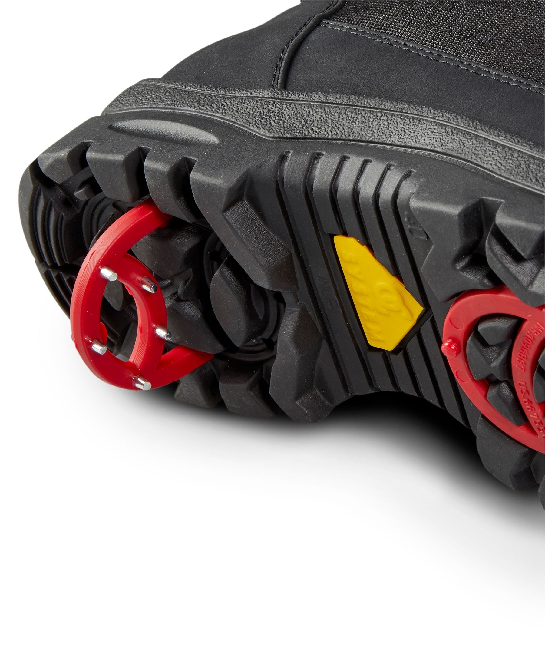 Boots with retractable cleats for men