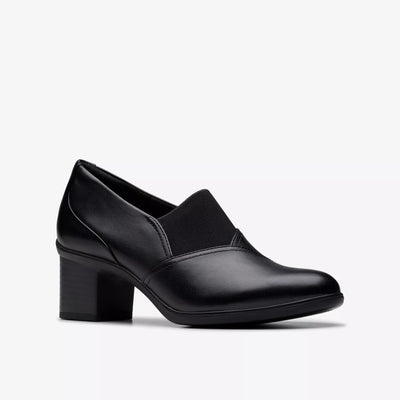 Clarks Shaya Tess