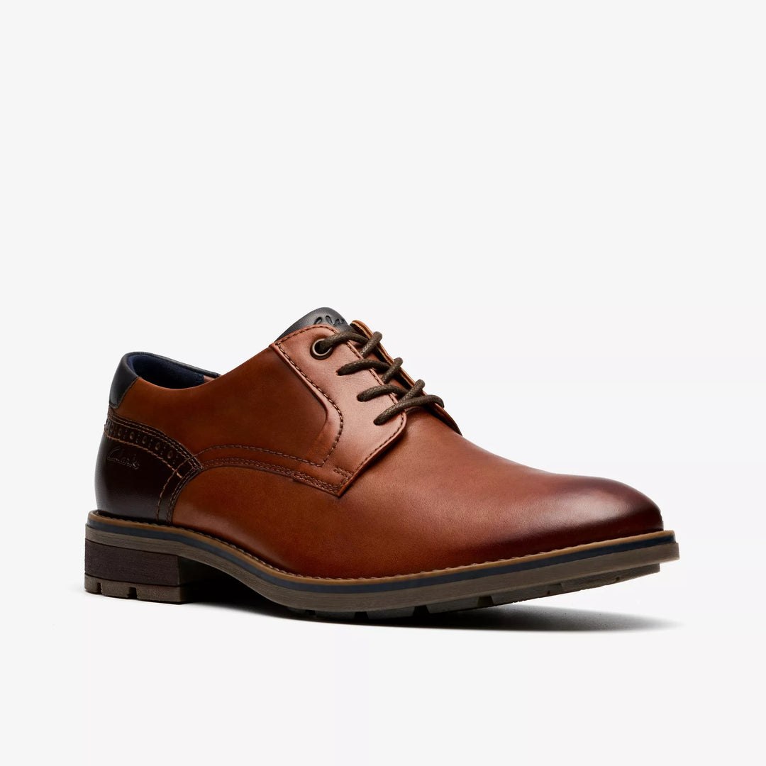 Clarks Emmet Plain
