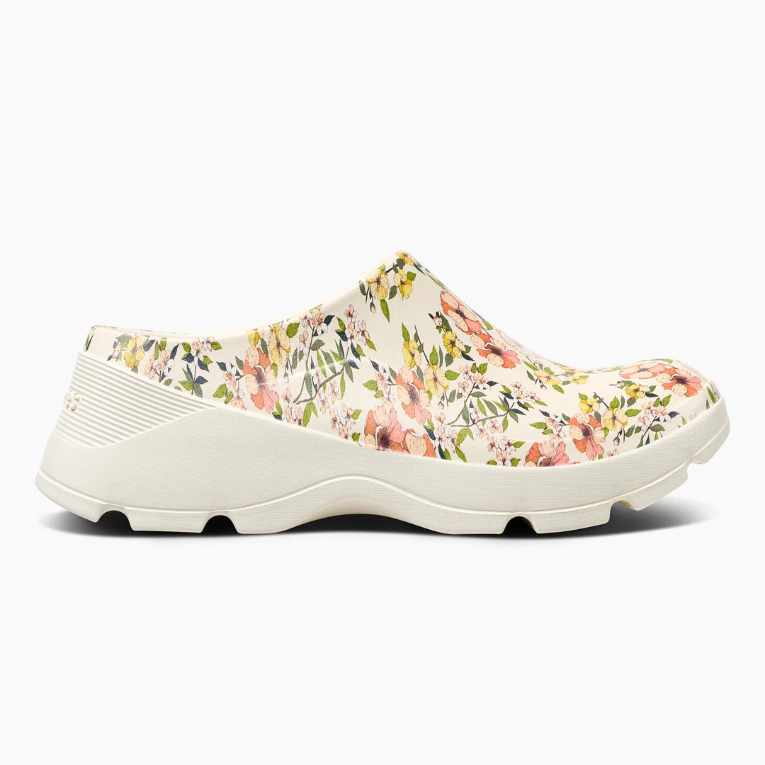 Joybees Garden Grove Clog