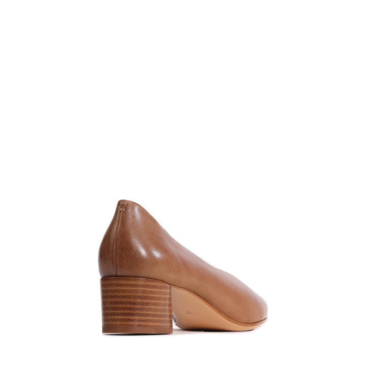EOS Hatten