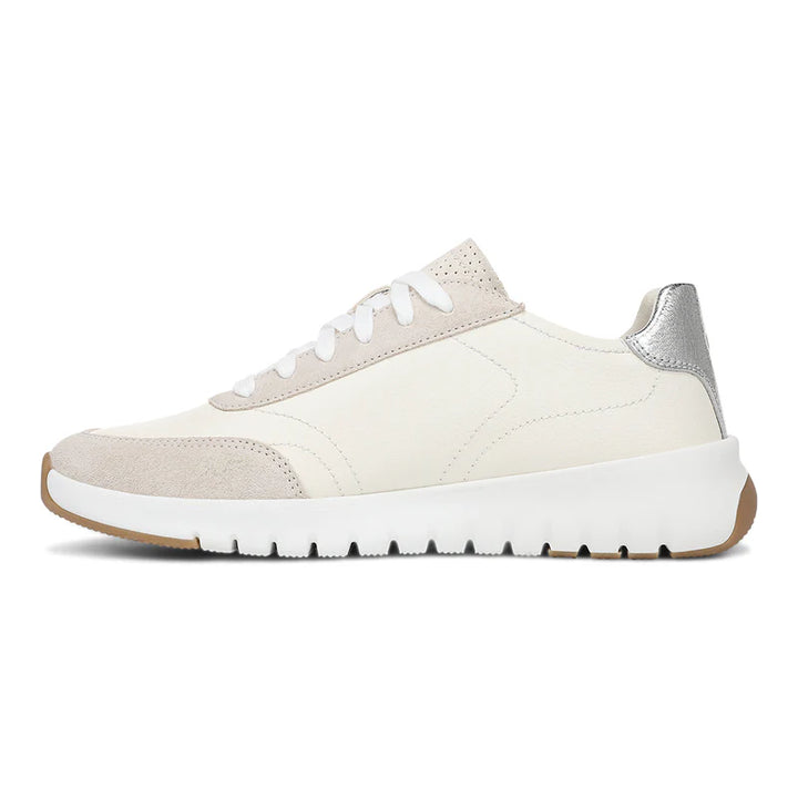 Vionic Uptown Sneaker