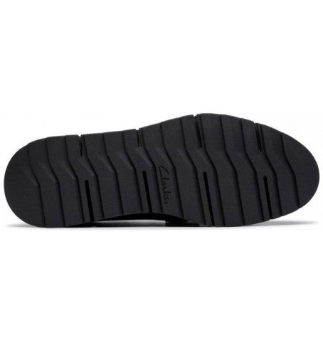 Clarks Loriini Izzy black patent